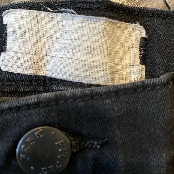 Free People Skinny Ankle Black super soft Jeans Size 28” 29”. see measurements - Picture 4 of 11